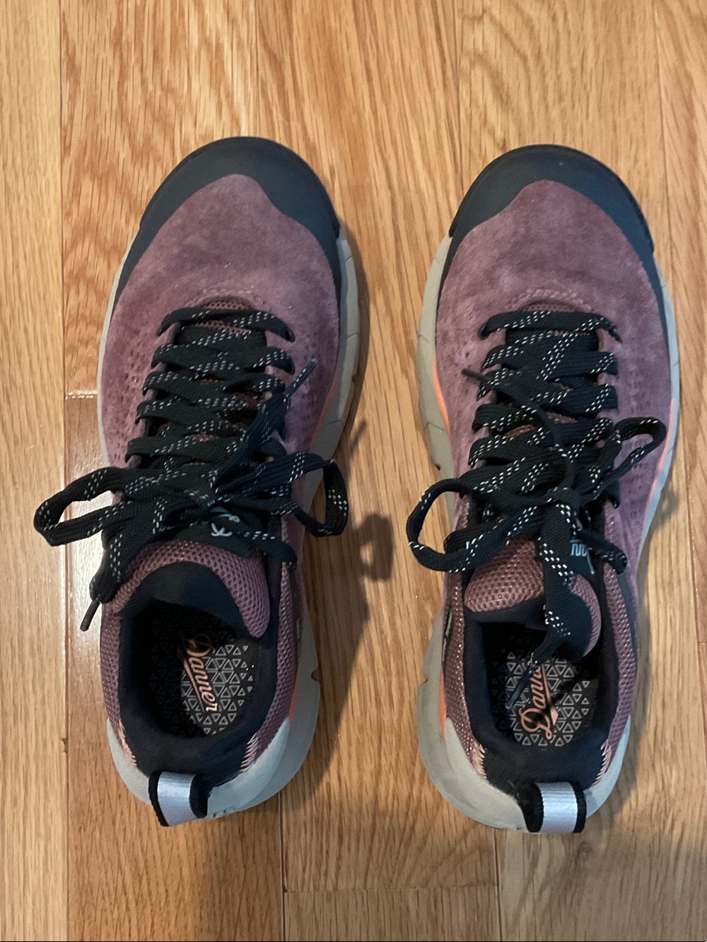 Danner Trail 2650 Women’s Plum Suede low hiker Shoes